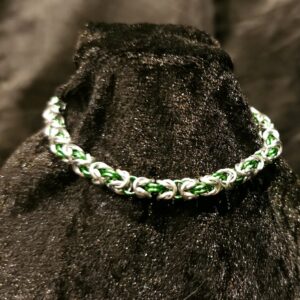 Medium Green Bracelet - Byzantine Collection